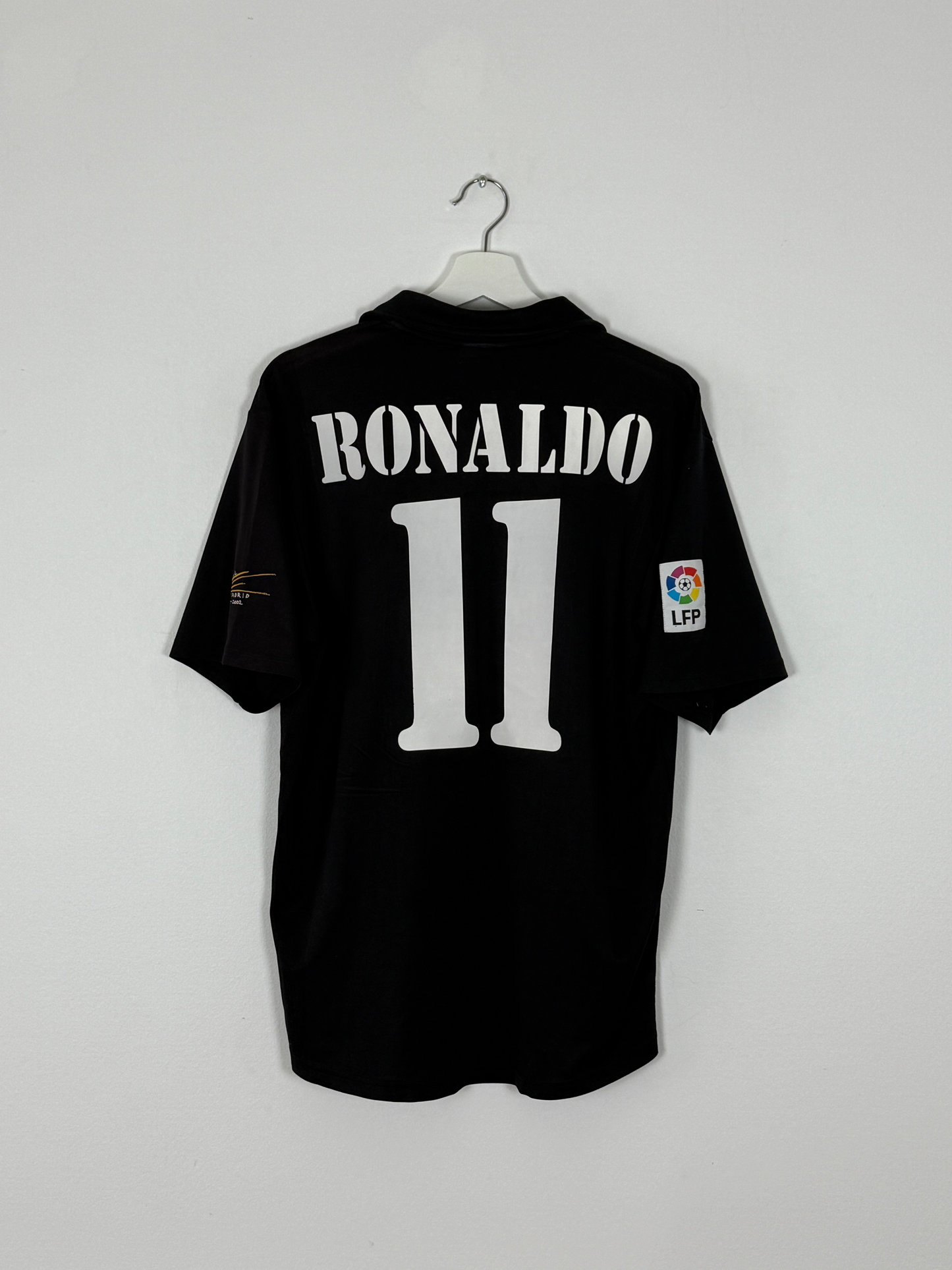 2002/03 Real Madrid Home #11 Ronaldo (M)