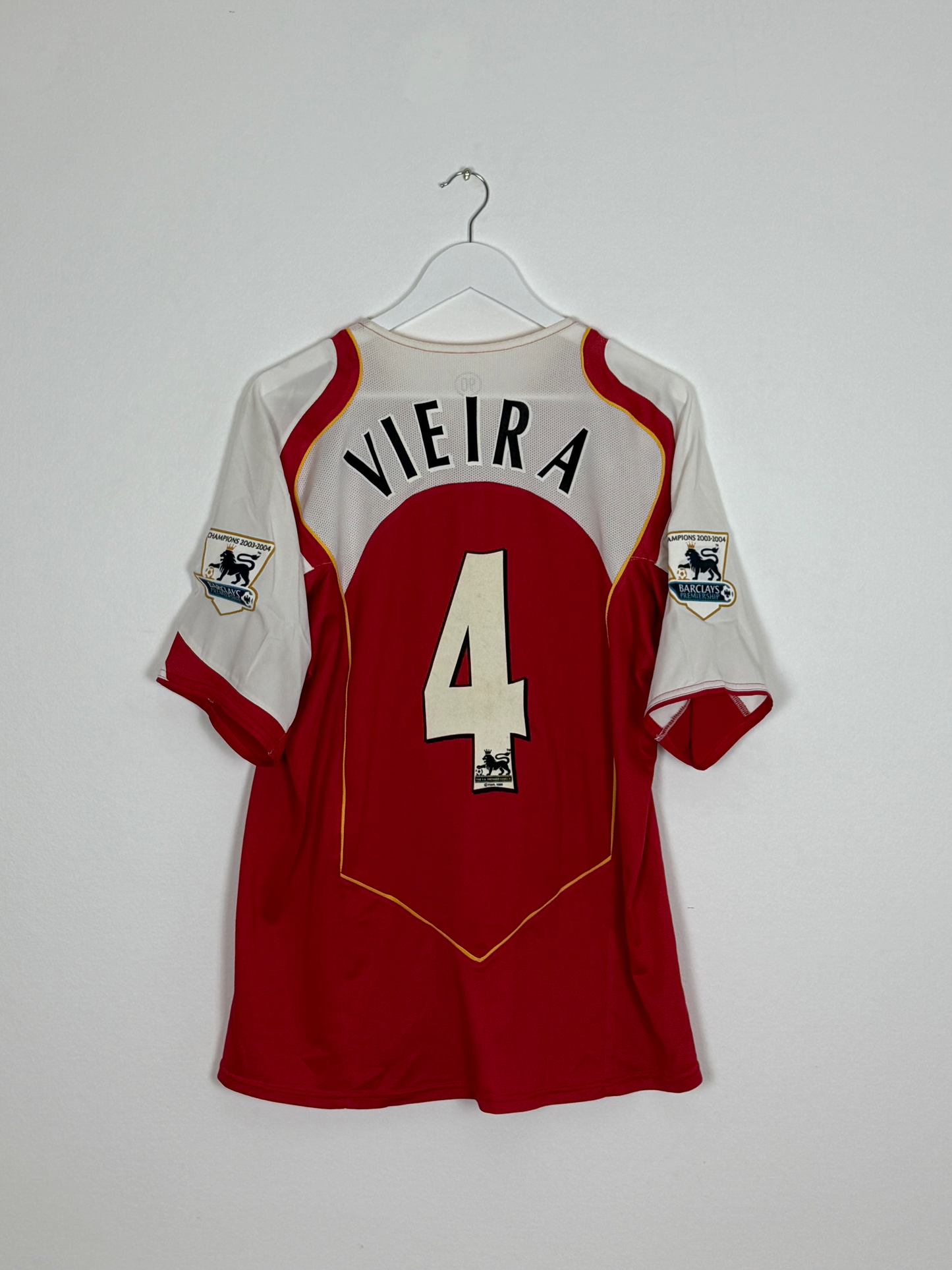 2004/05 Arsenal Home #4 Vieira (L)