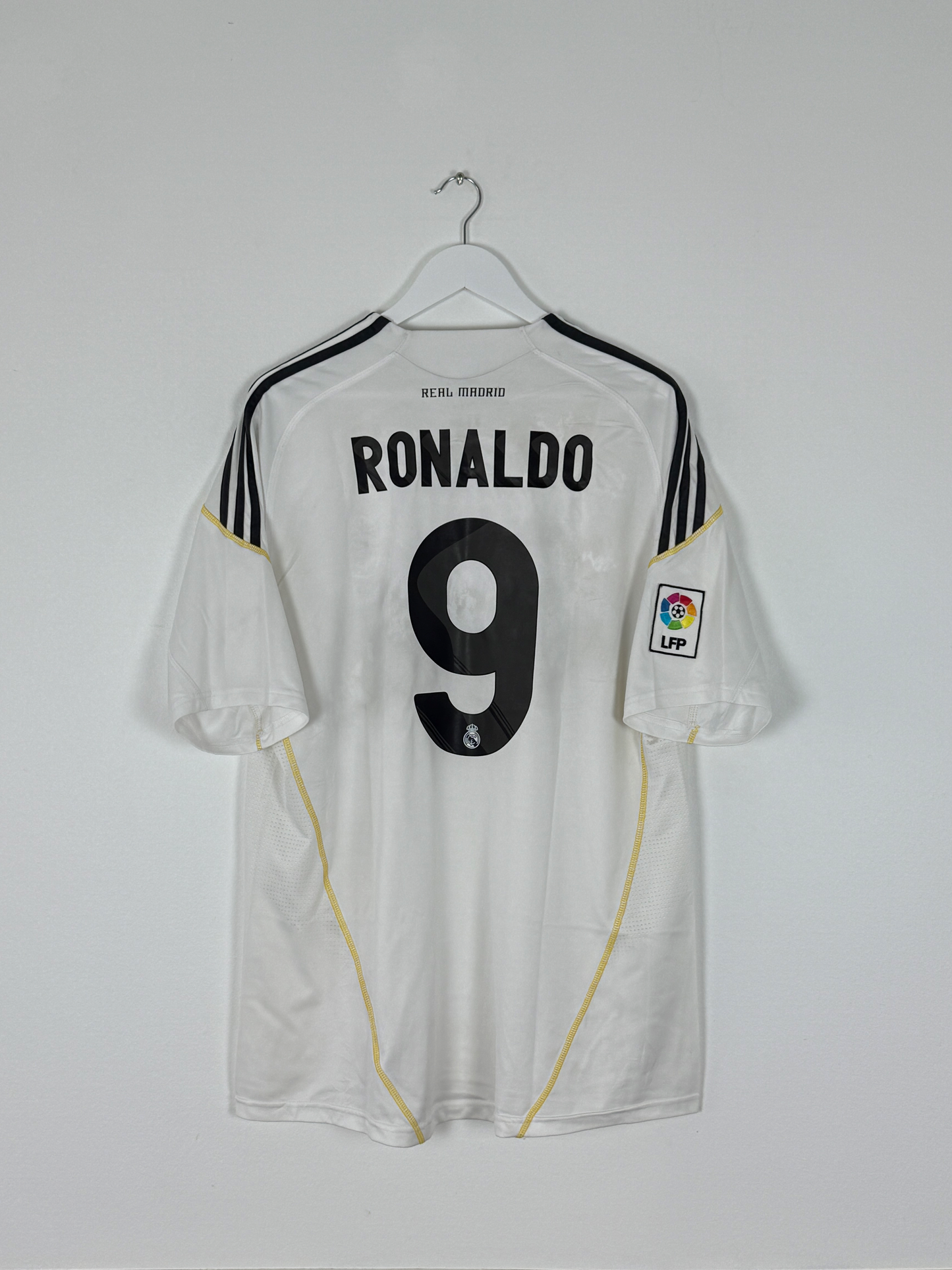 2009/10 Real Madrid Home #9 Ronaldo (XL)