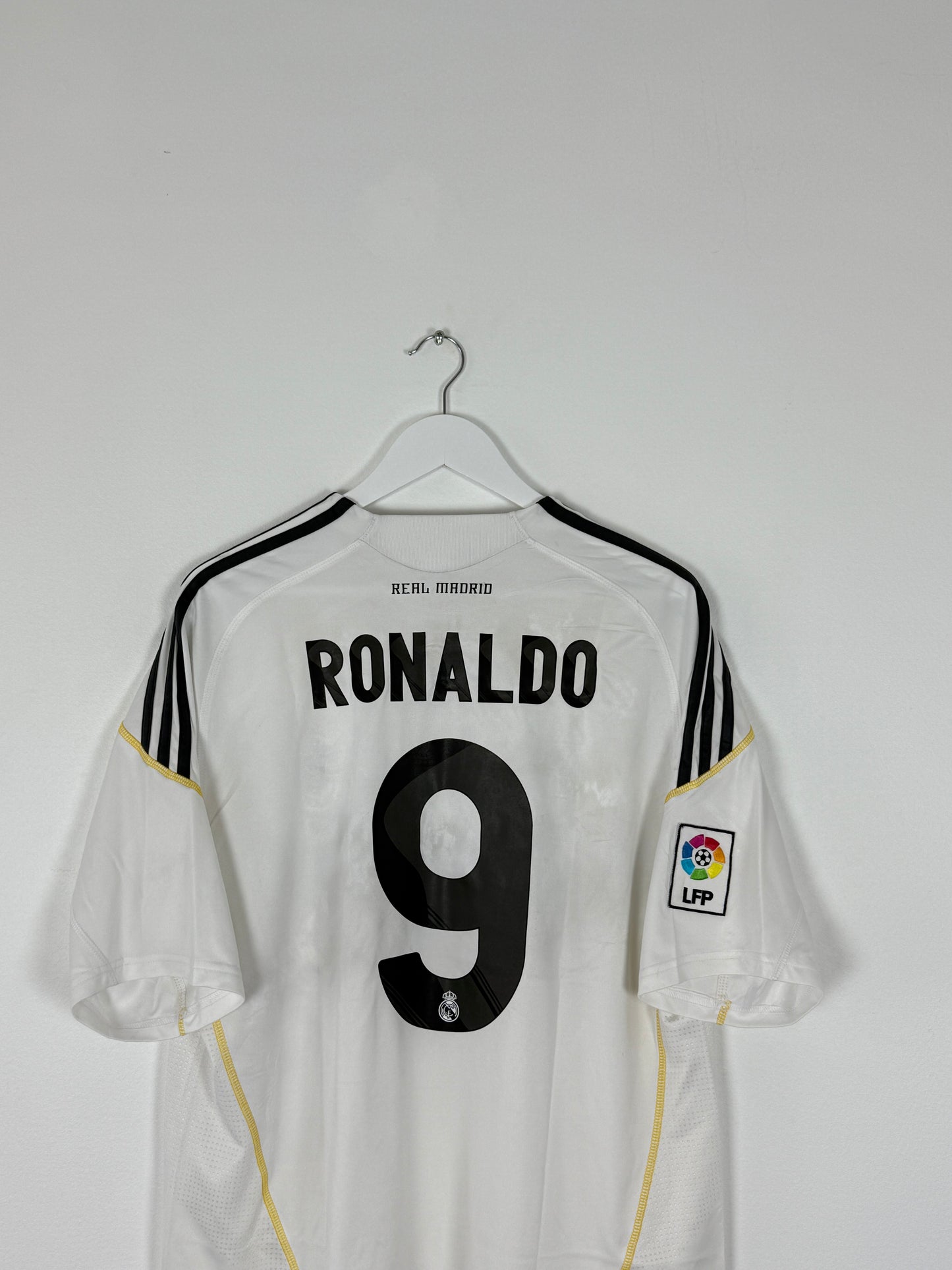 2009/10 Real Madrid Home #9 Ronaldo (XL)