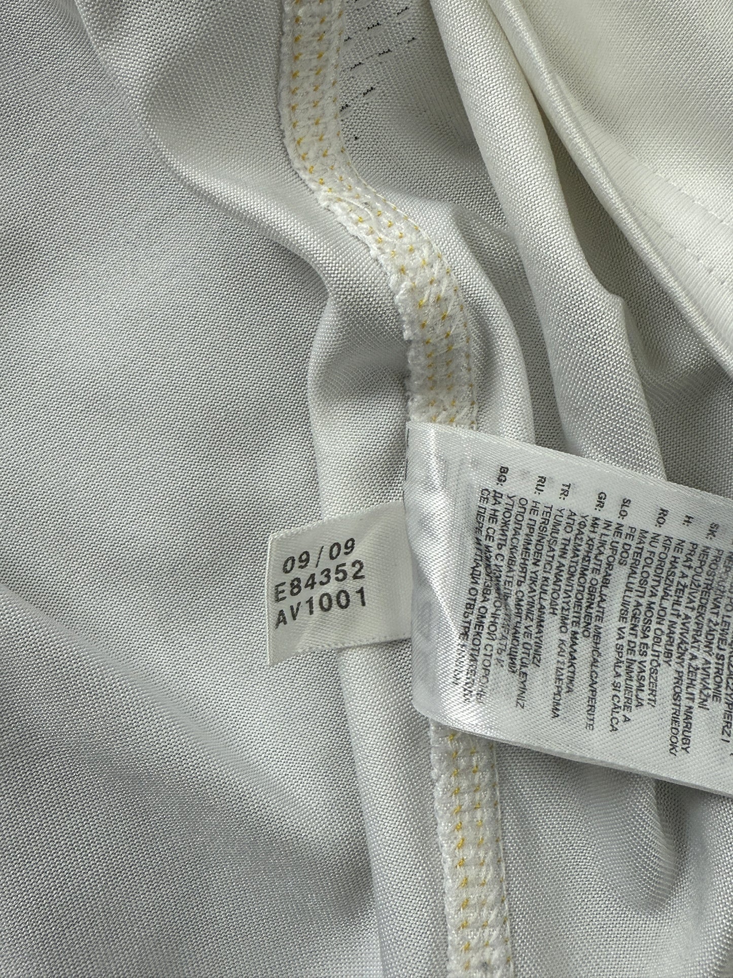 2009/10 Real Madrid Home #9 Ronaldo (XL)