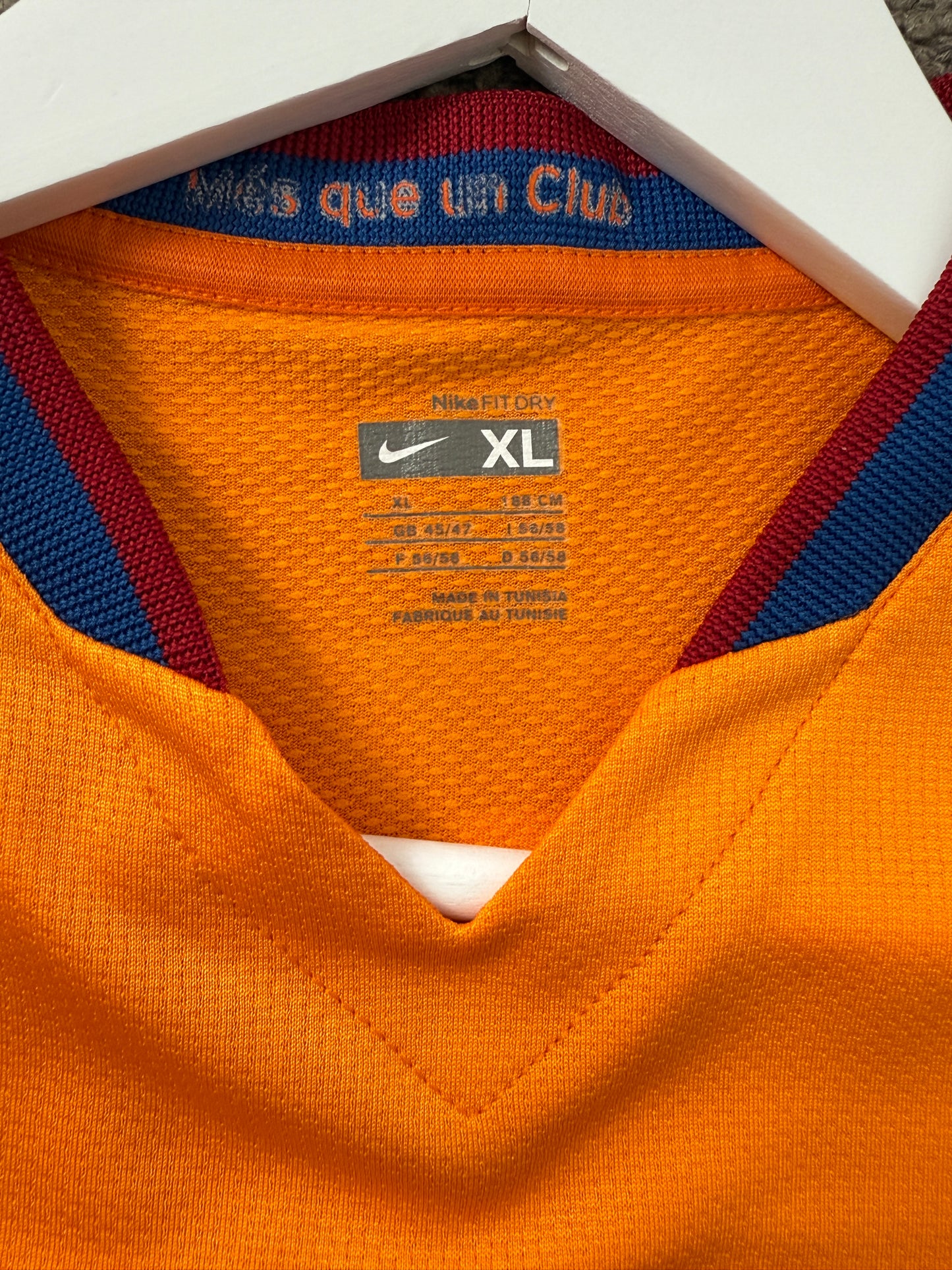 2006/07 FC Barcelona Away #19 Messi (XL)