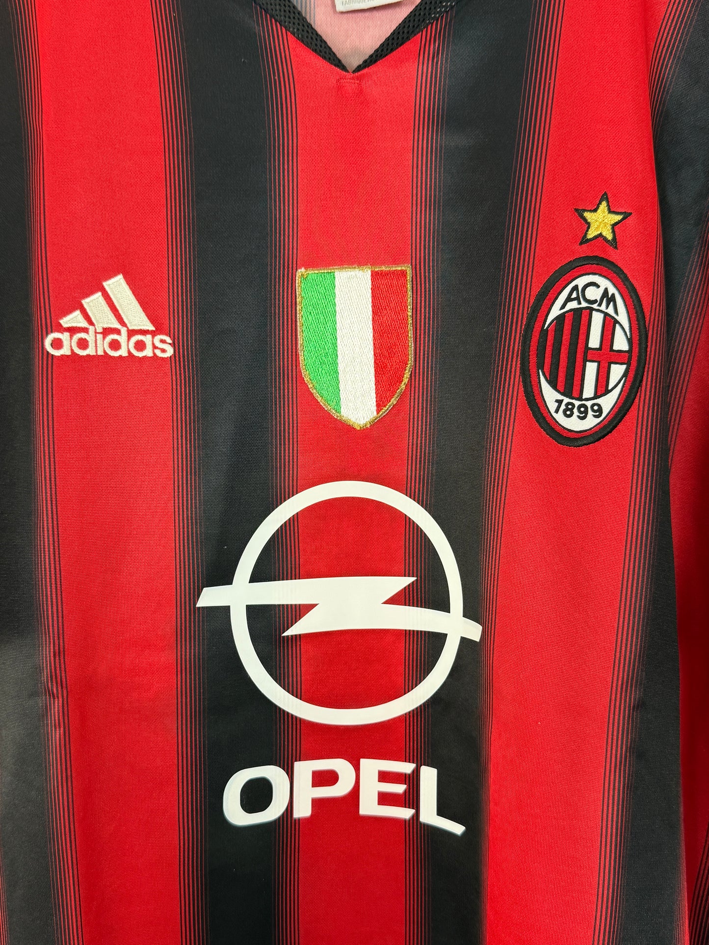 2004/05 AC Milan Home #22 Kaka (L)