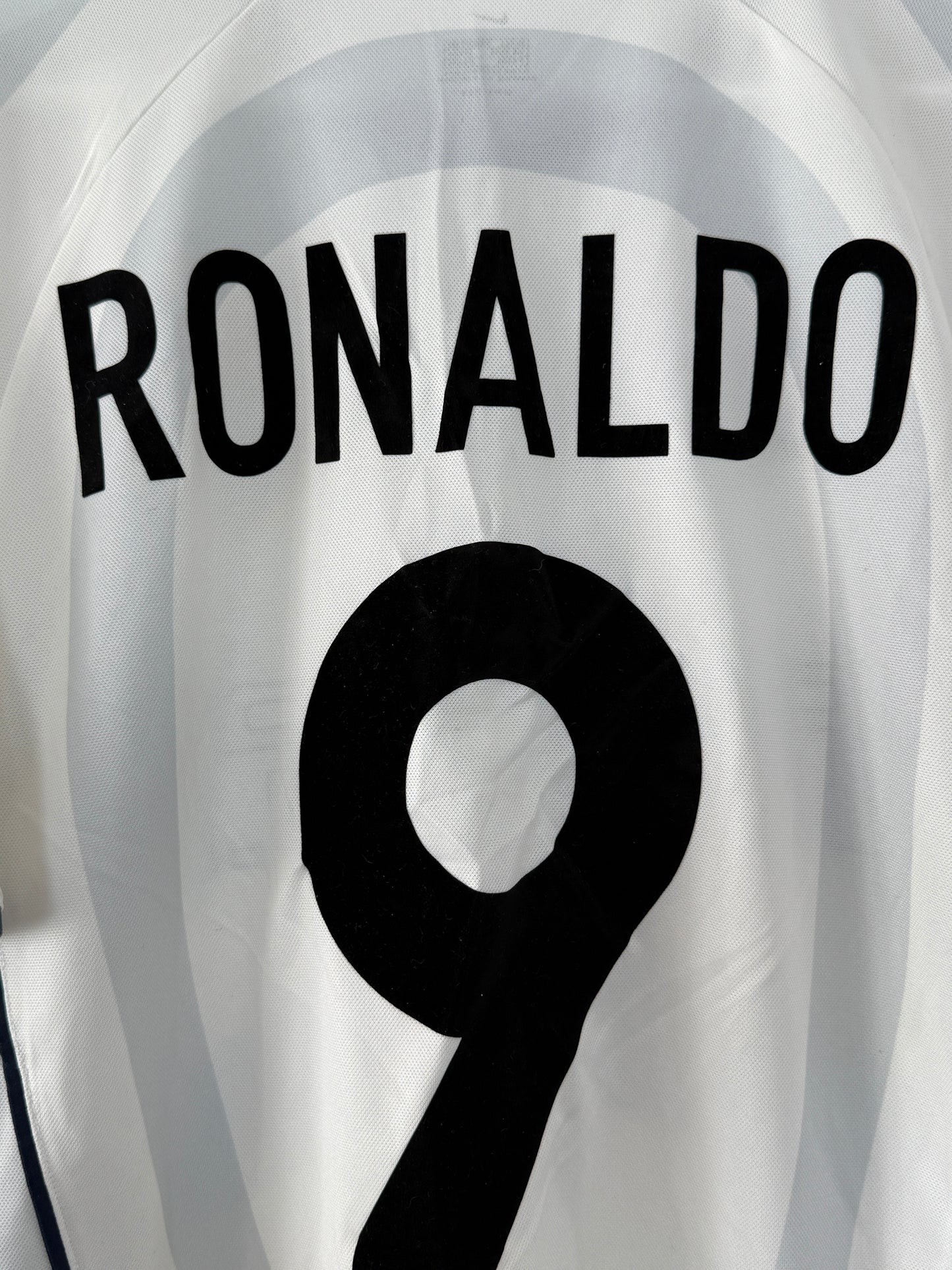 2001/02 Inter Milan Away #9 Ronaldo (L)