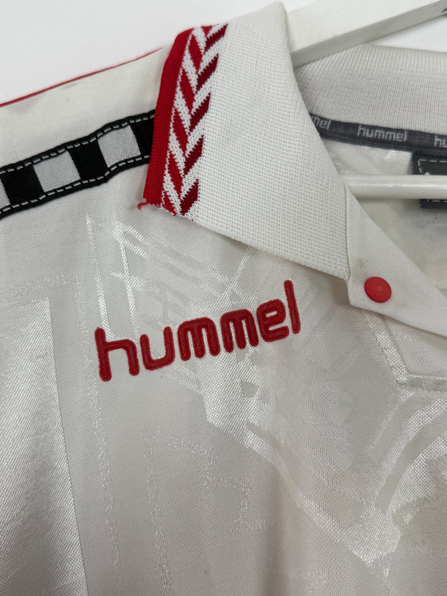 1996 Denmark Away Laudrup #10 (L/XL)
