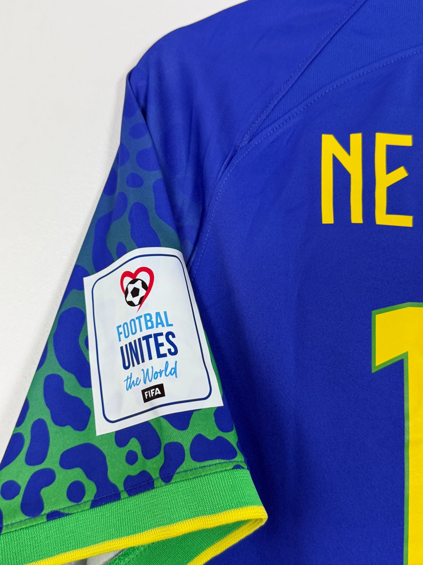 2022 Brazil Away Neymar #10 (L, BNWT)