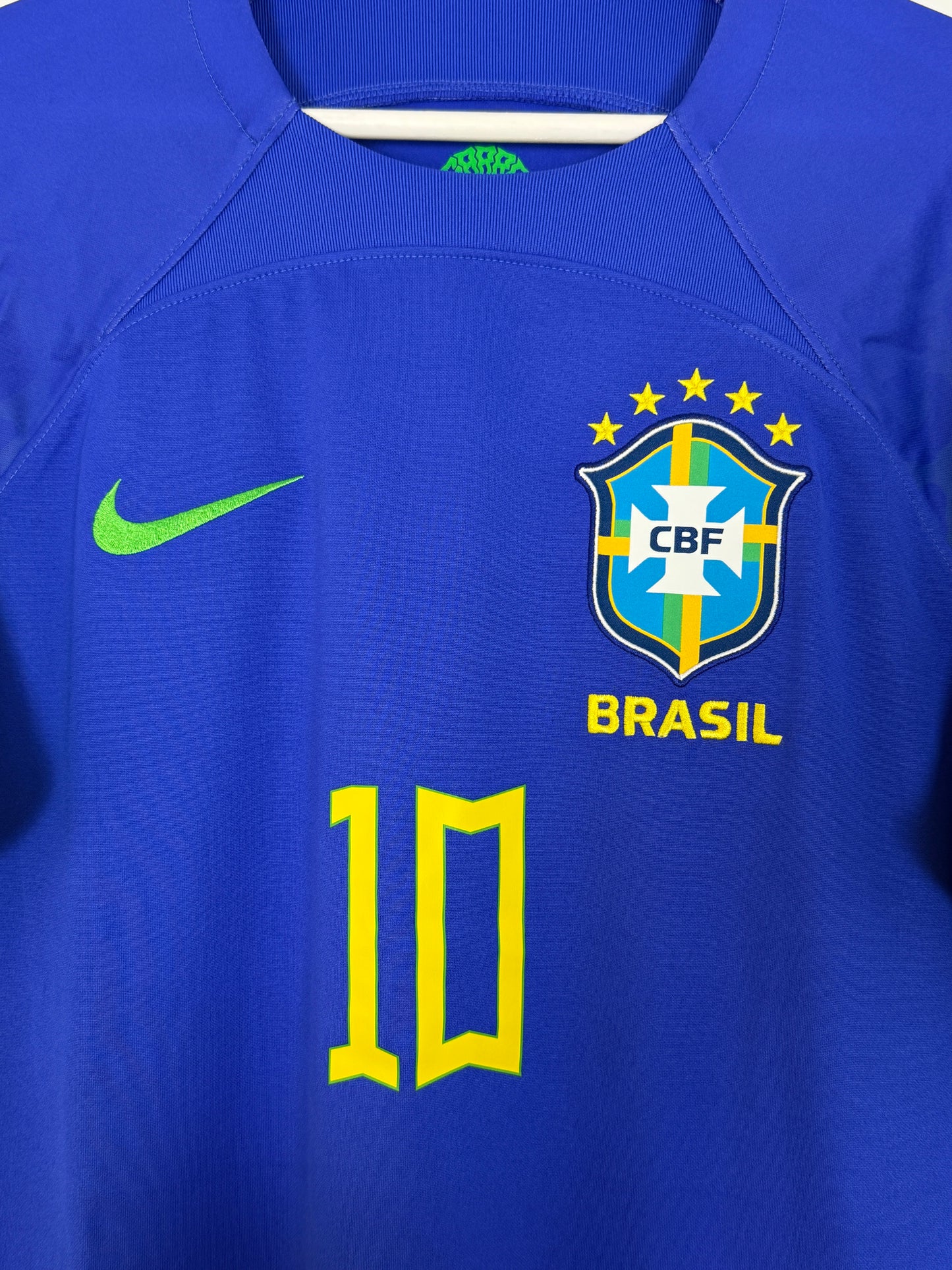 2022 Brazil Away Neymar #10 (L, BNWT)