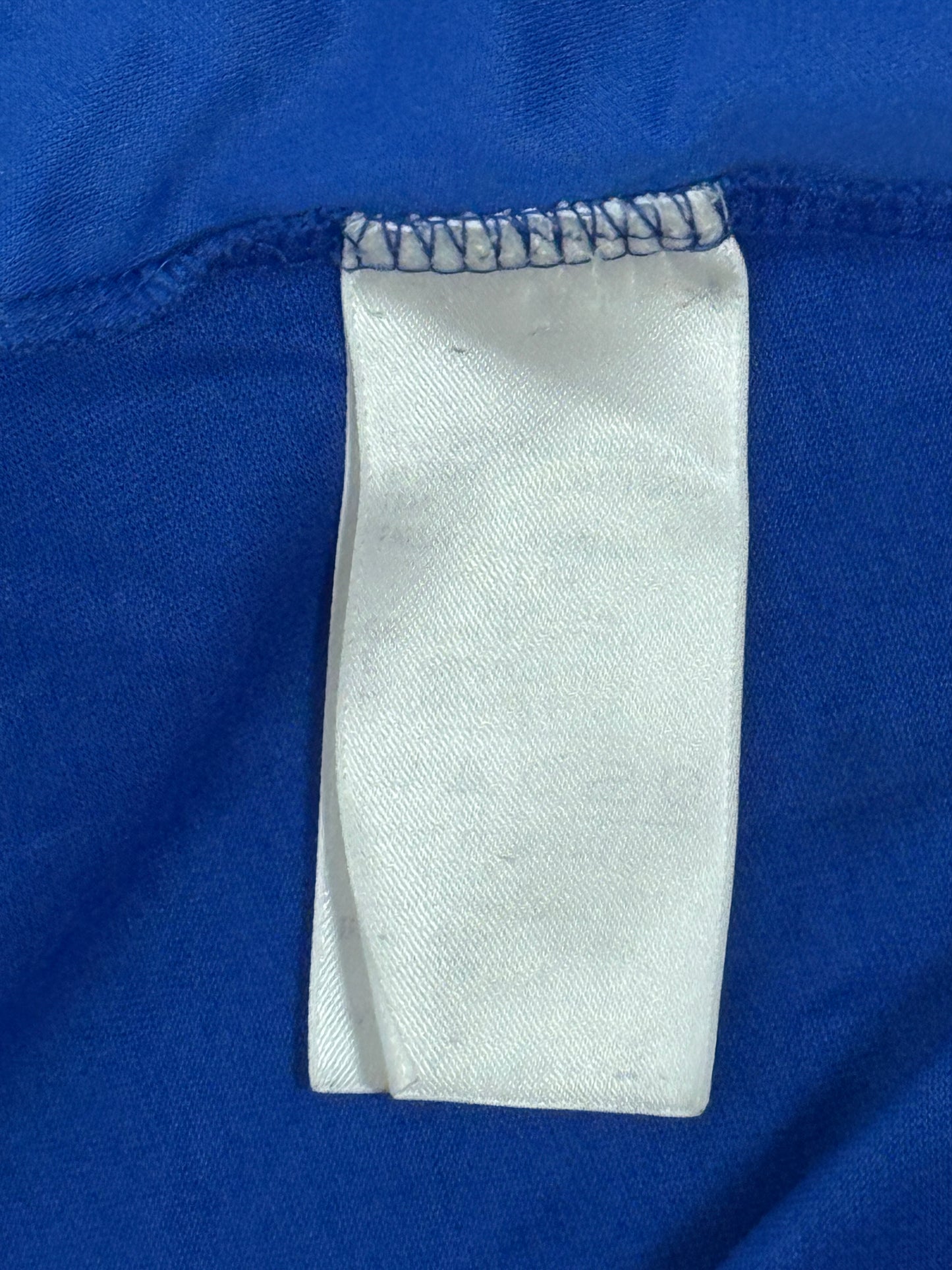 2010/11 Chelsea Home #5 Essien (L)