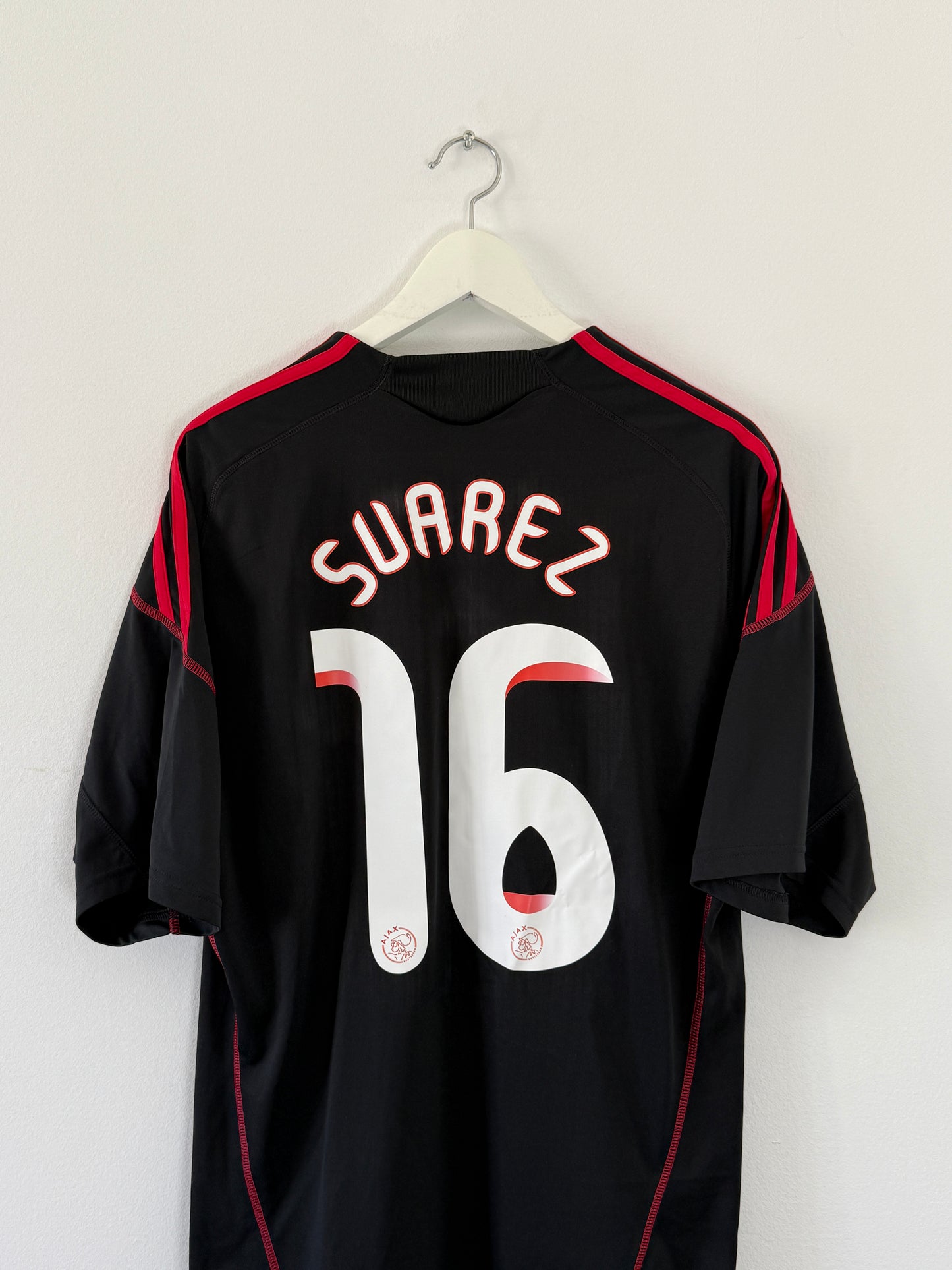 2009/10 Ajax Away #16 Suarez (L)