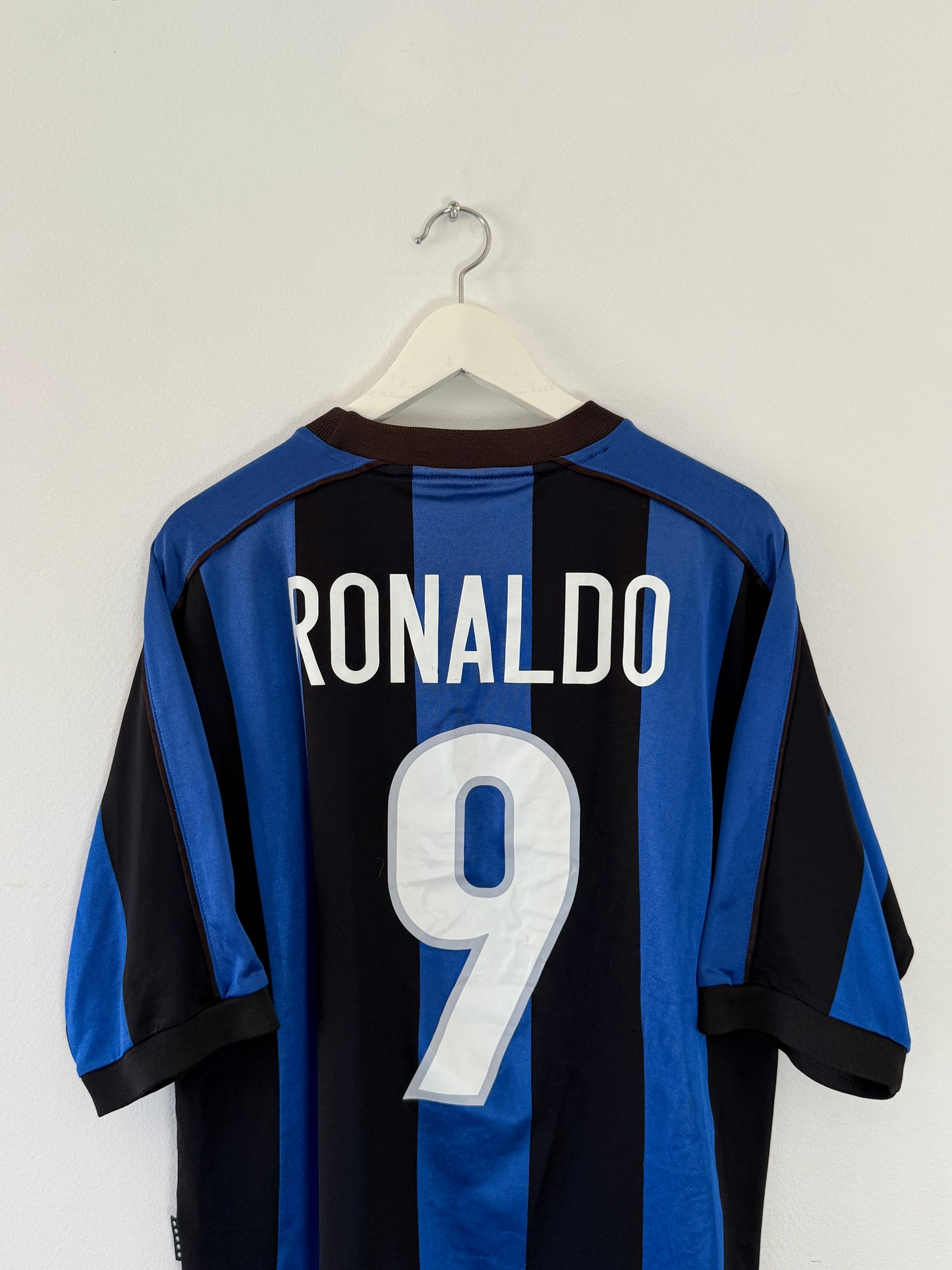 1999/00 Inter Milan Home #9 Ronaldo (M)
