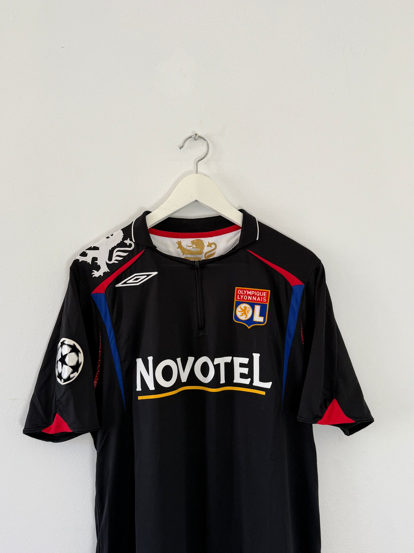 2006/07 Lyon Third #8 Juninho (L)