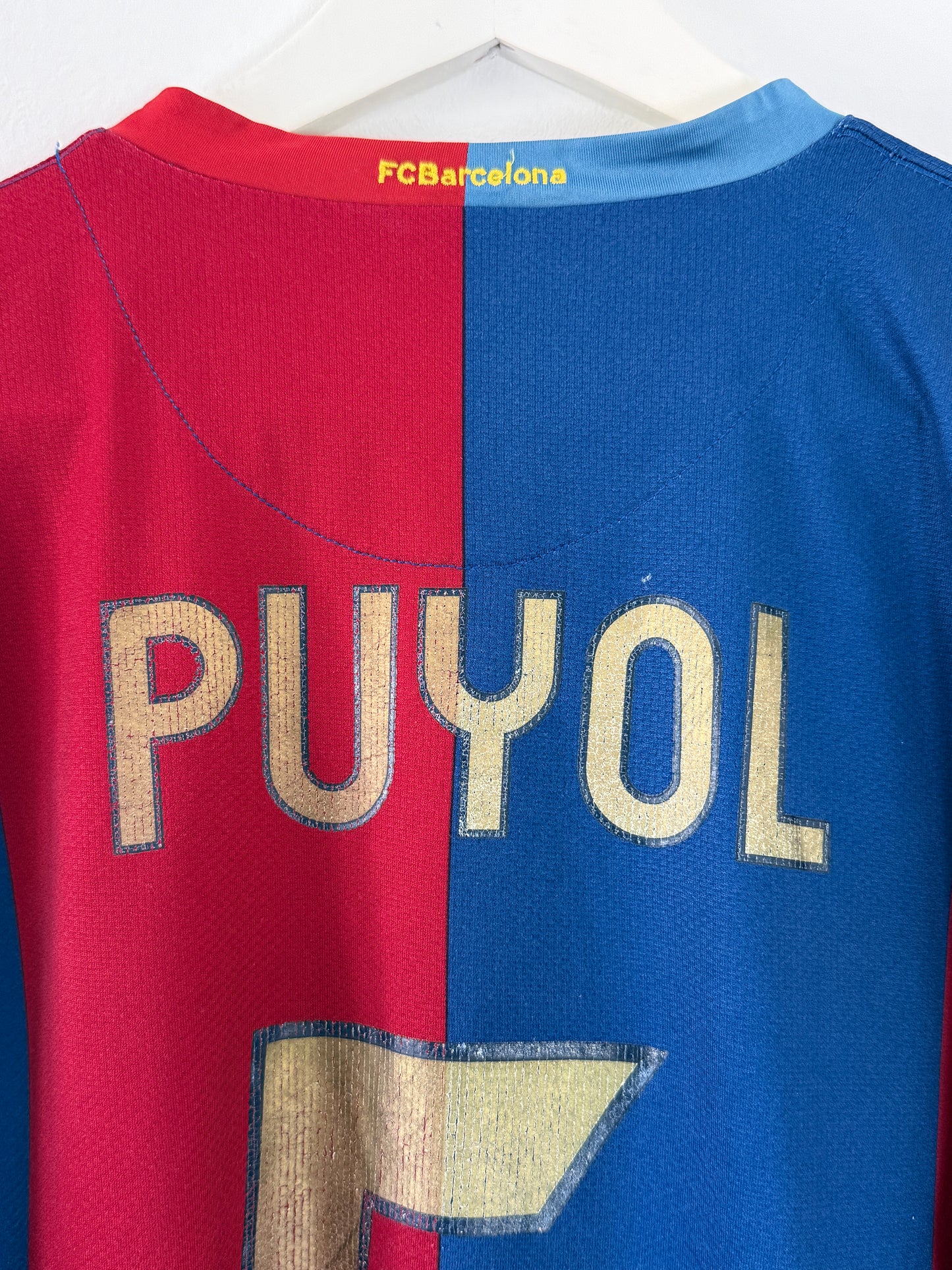 2006/07 Barcelona Home #5 Puyol (L)