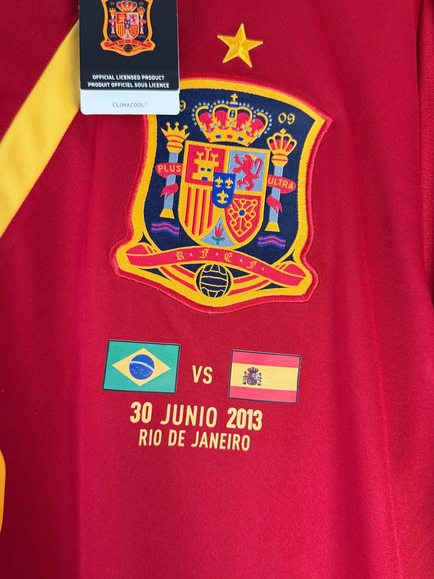 2013 Spain Home #6 Iniesta (XL, BNWT)