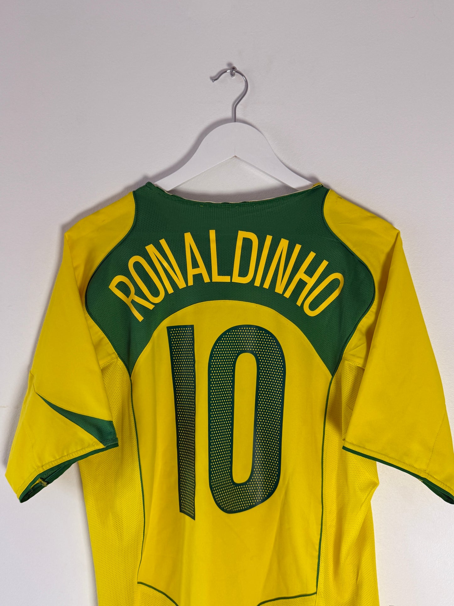 2004 Brazil Home #10 Ronaldinho (M)