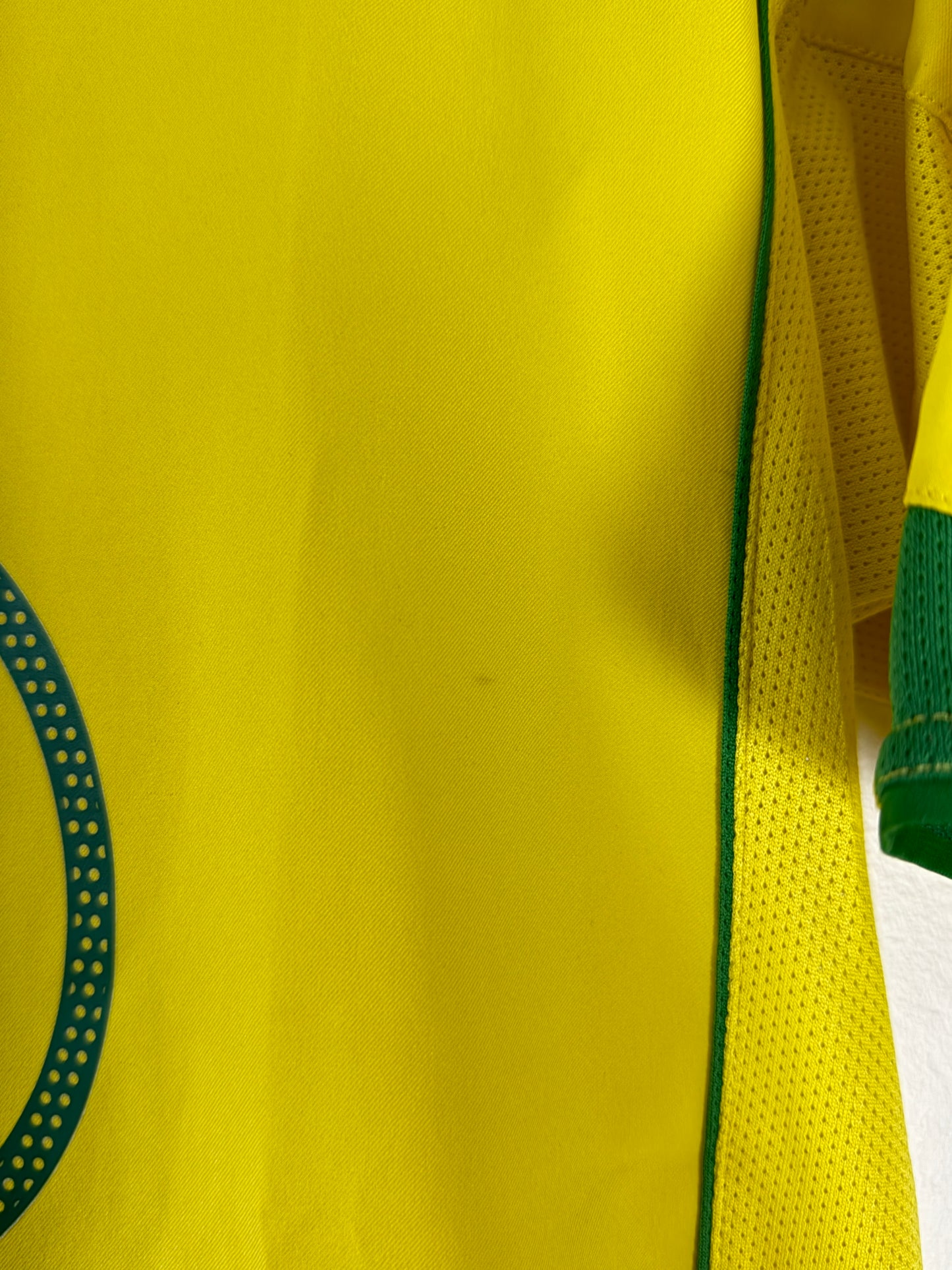 2004 Brazil Home #10 Ronaldinho (M)