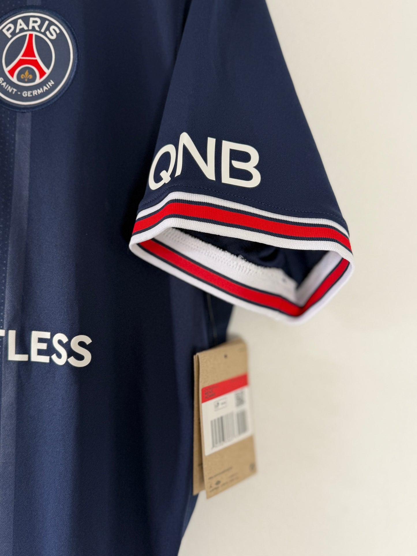 2021/22 PSG Home #30 Lionel Messi (L, BNWT)