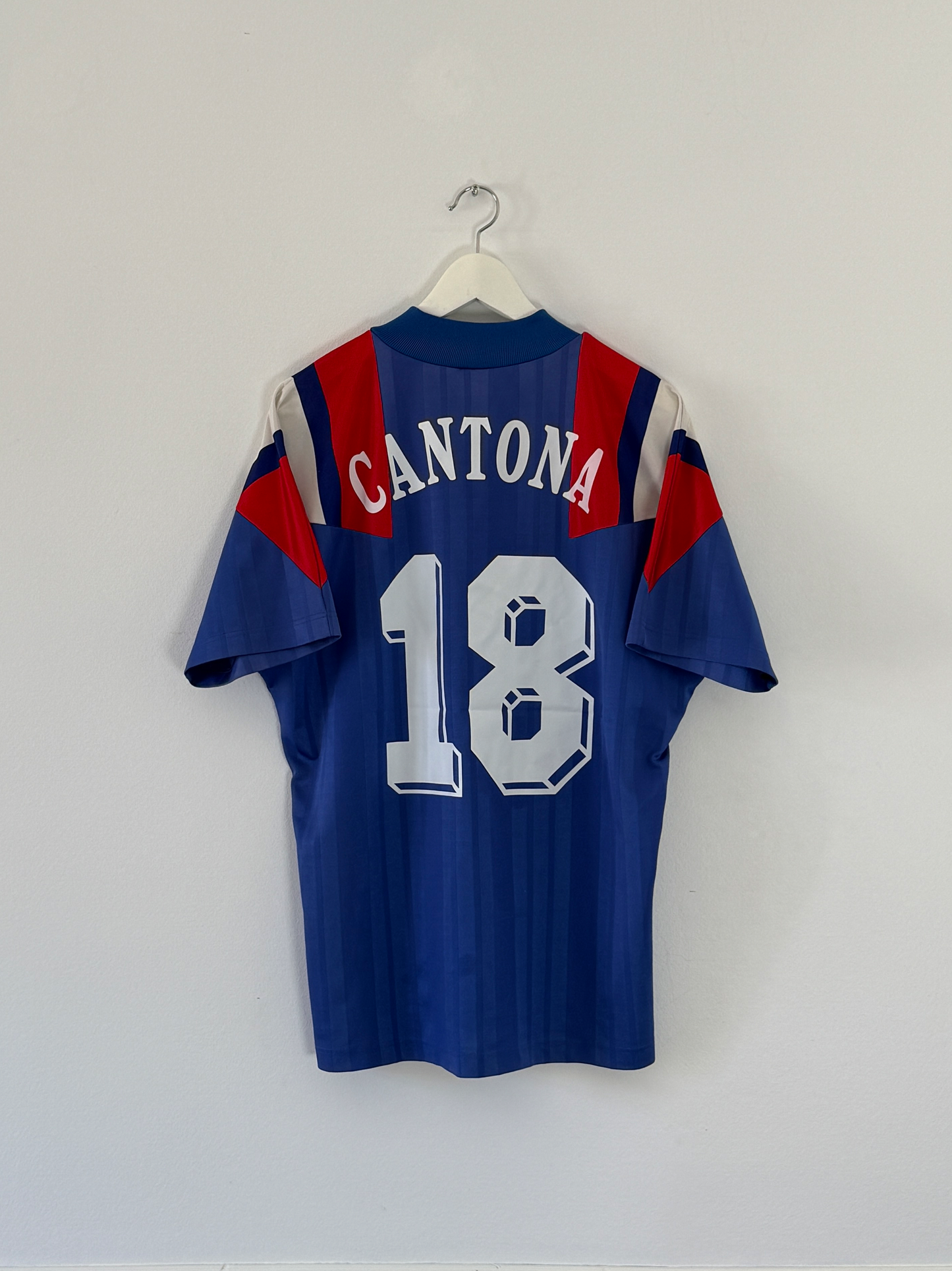 1992 France Home #18 Cantona (L)