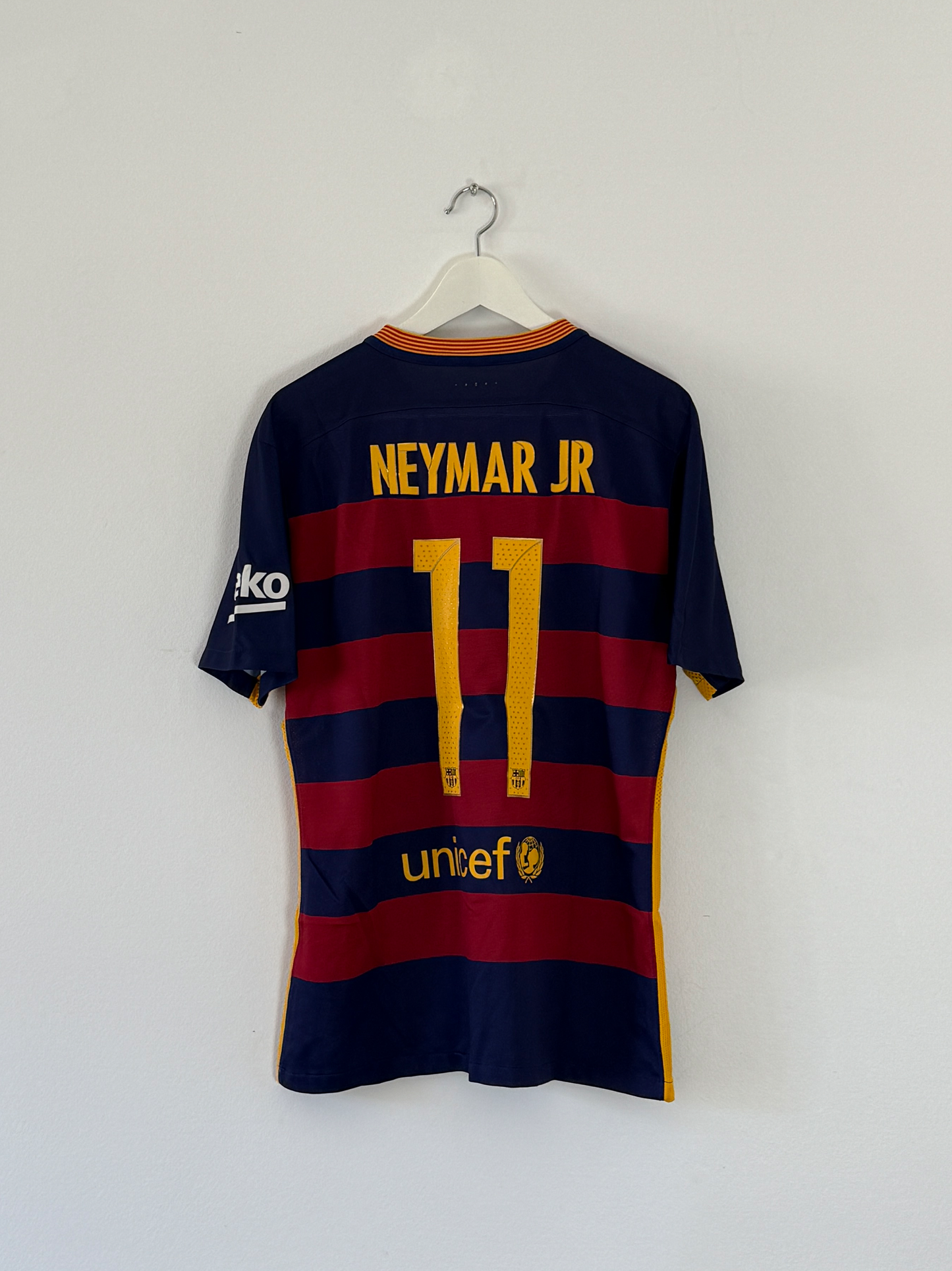 2015/16 Barcelona Home #11 Player Issue Neymar (L)