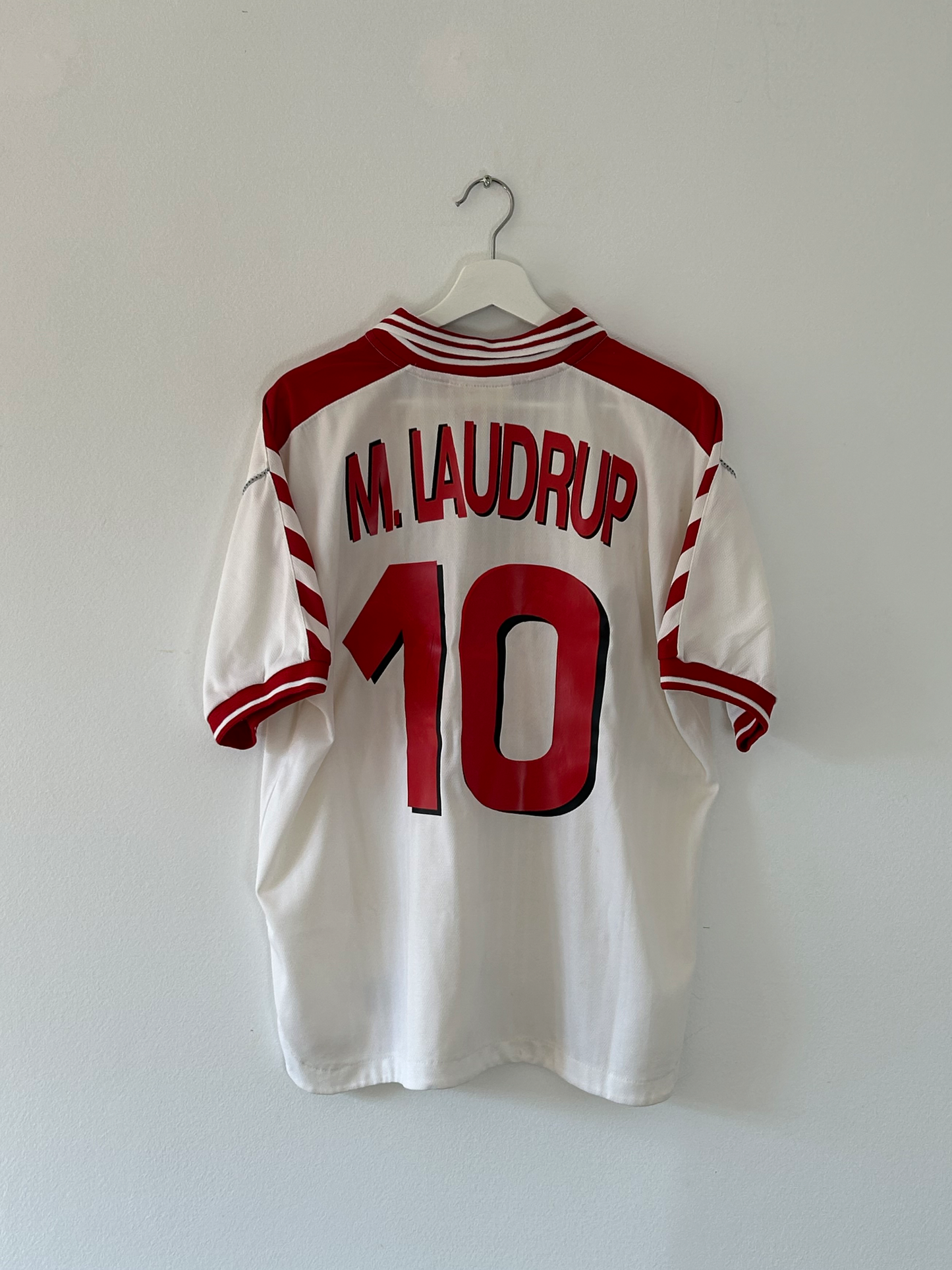 1998 Denmark Michael Laudrup #10 Away (L)