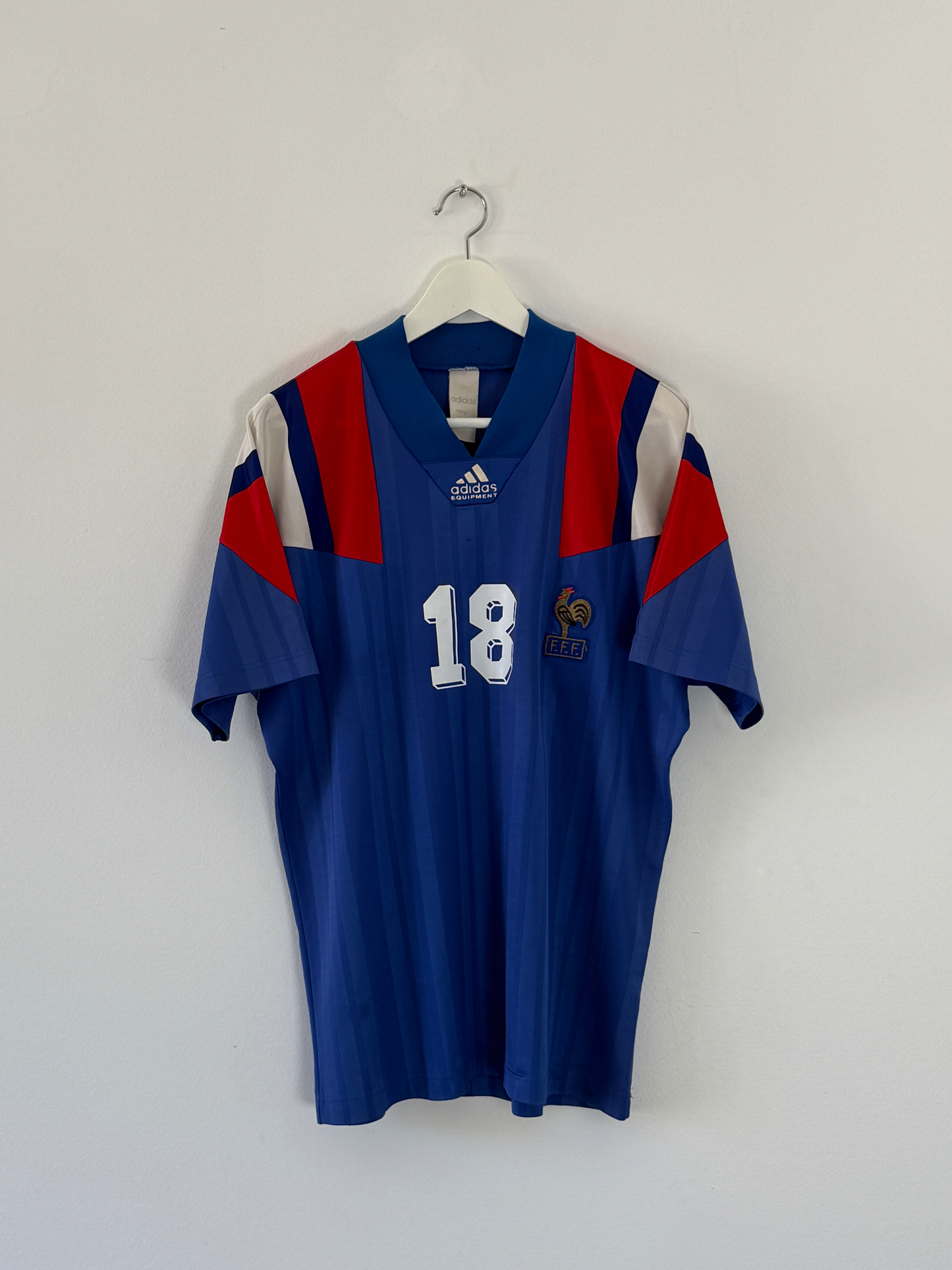 1992 France Home #18 Cantona (L)