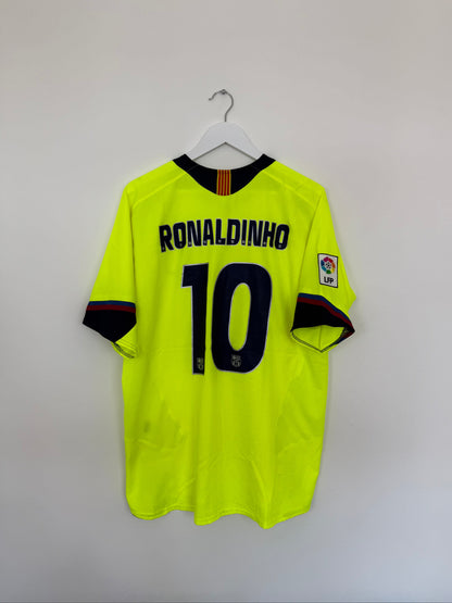 2005/06 Barcelona Away #10 Ronaldinho (L)