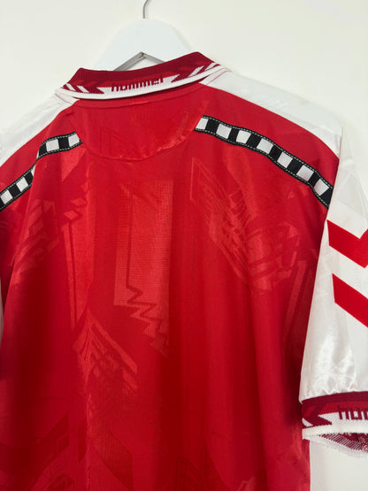 1996 Danmark Home (L)