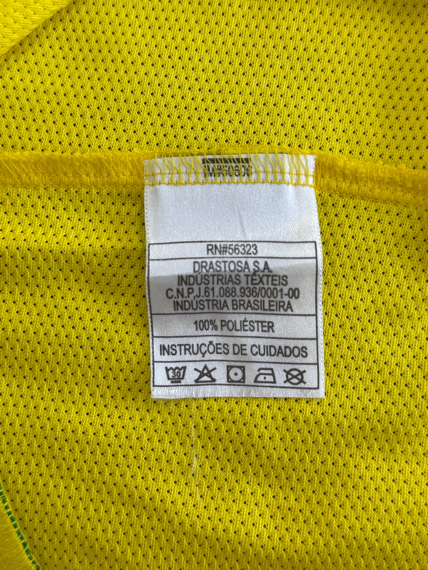 2004 Brasilien Home #10 Kaká (M)