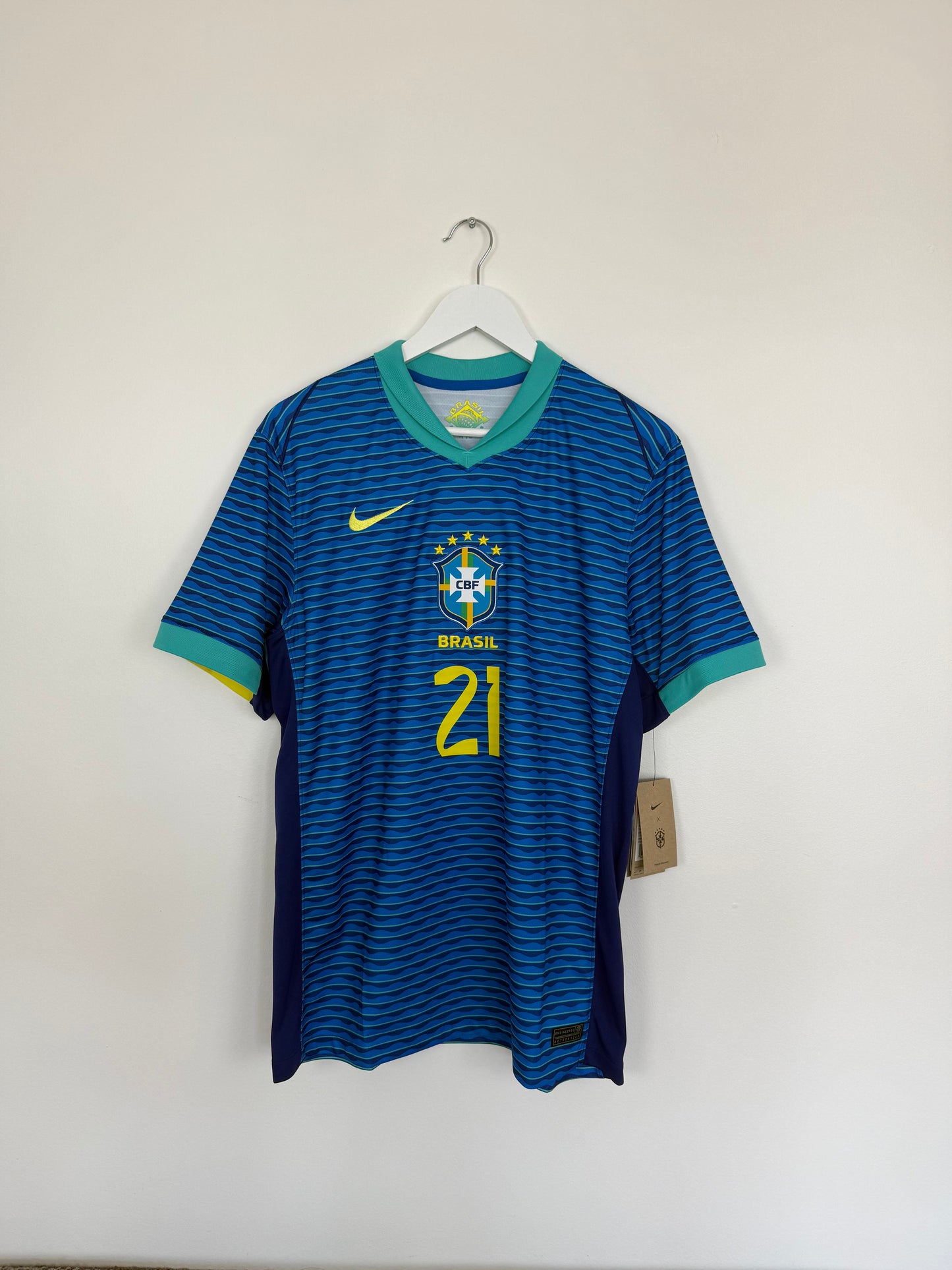 2024 Brasilien Away #21 Cunha BNWT (L)